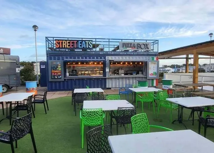 Dom wakacyjny Cayton Bay Kestrel40